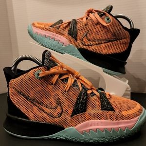 Nike Kyrie 7 Boys Youth ASW GS Atomic Orange Basketball Shoes Sz 3.5Y